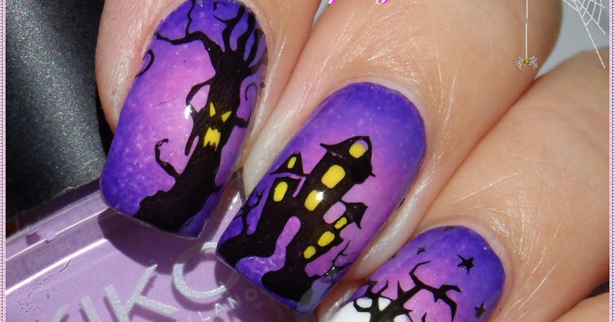 Nail Art Stamping Mania: Halloween Manicure with UberChic Beauty Plate