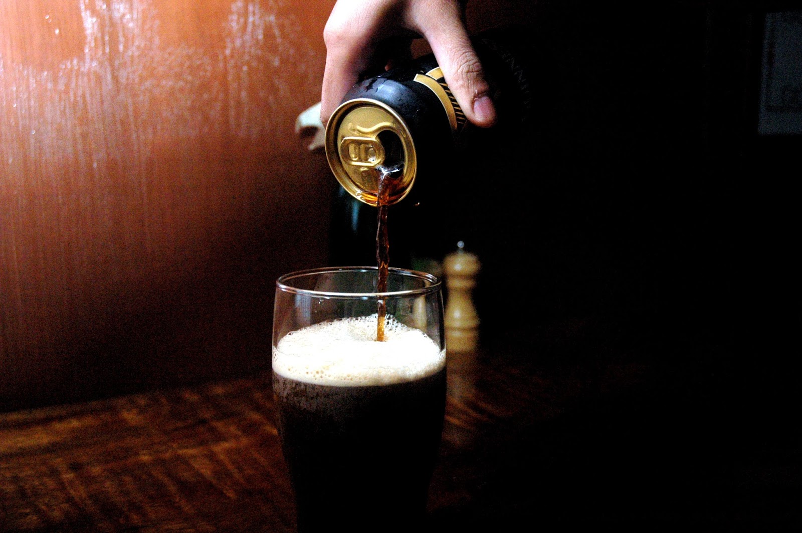 DUDE FOR FOOD: A Cold Guinness and Comforting Pub Grub at Finnians ...