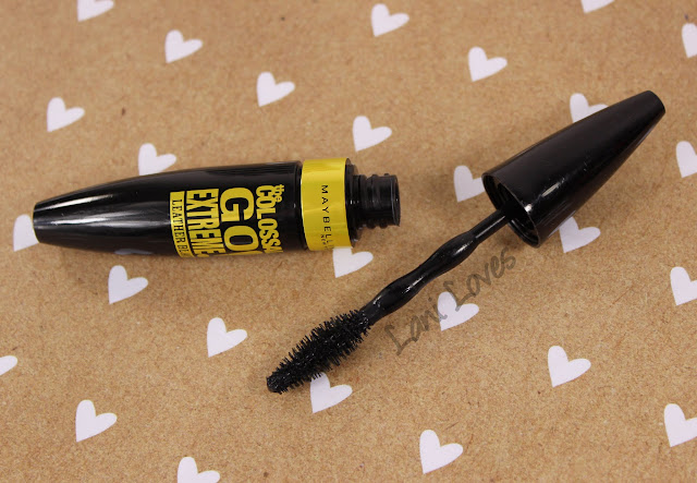 Maybelline The Colossal Go Extreme! Leather Black Mascara Review