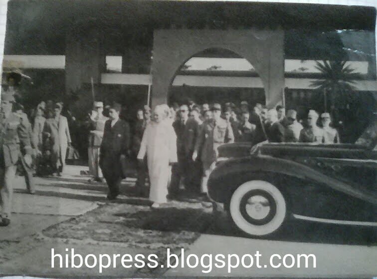 A rare and original picture of Hassan II with General Oufqir/صورة نادرة و أصلية للحسن الثاني وأوفق