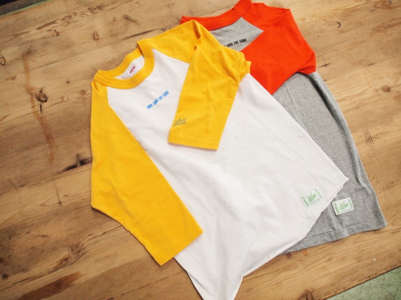 【LOST AND FOUND】"LOVE LUCK LIFE LIGHT" ラグランT-shirt
