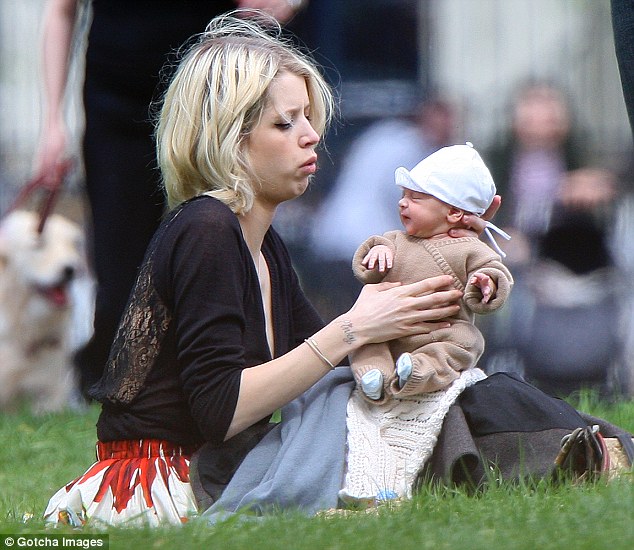 Hello Celebrity Earth mother Hippiechick Peaches Geldof enjoys a relaxed day in the park with