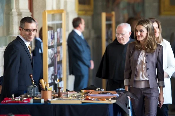 Crown Princess Letizia attended Employment Workshop 25th Anniversary exhibition at San Lorenzo Monastery