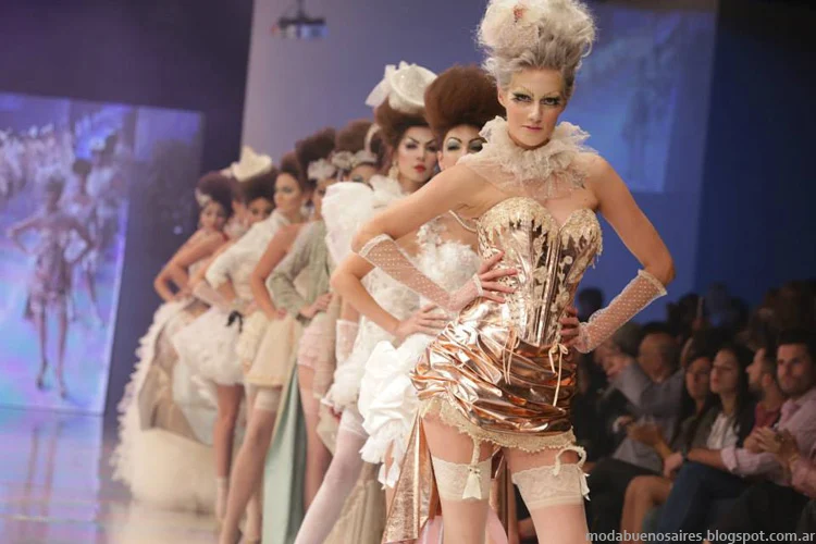 Moda Argentina Fashion Week. BAAM 40 otoño invierno 2014, desfile colección de Verónica de la Canal.