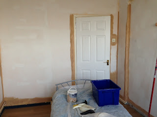 Preparing the bedroom for painting