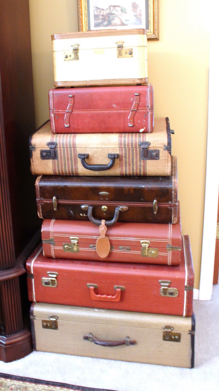 common ground : Vintage Inspiration Friday: #53 Stacked Suitcases