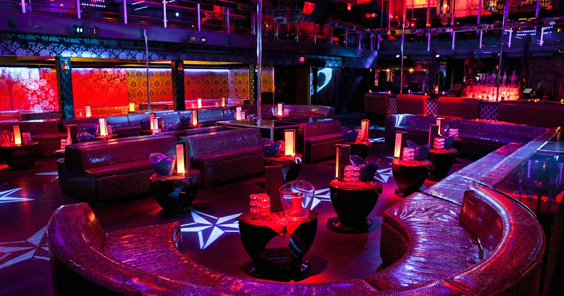 Strip clubs in japan