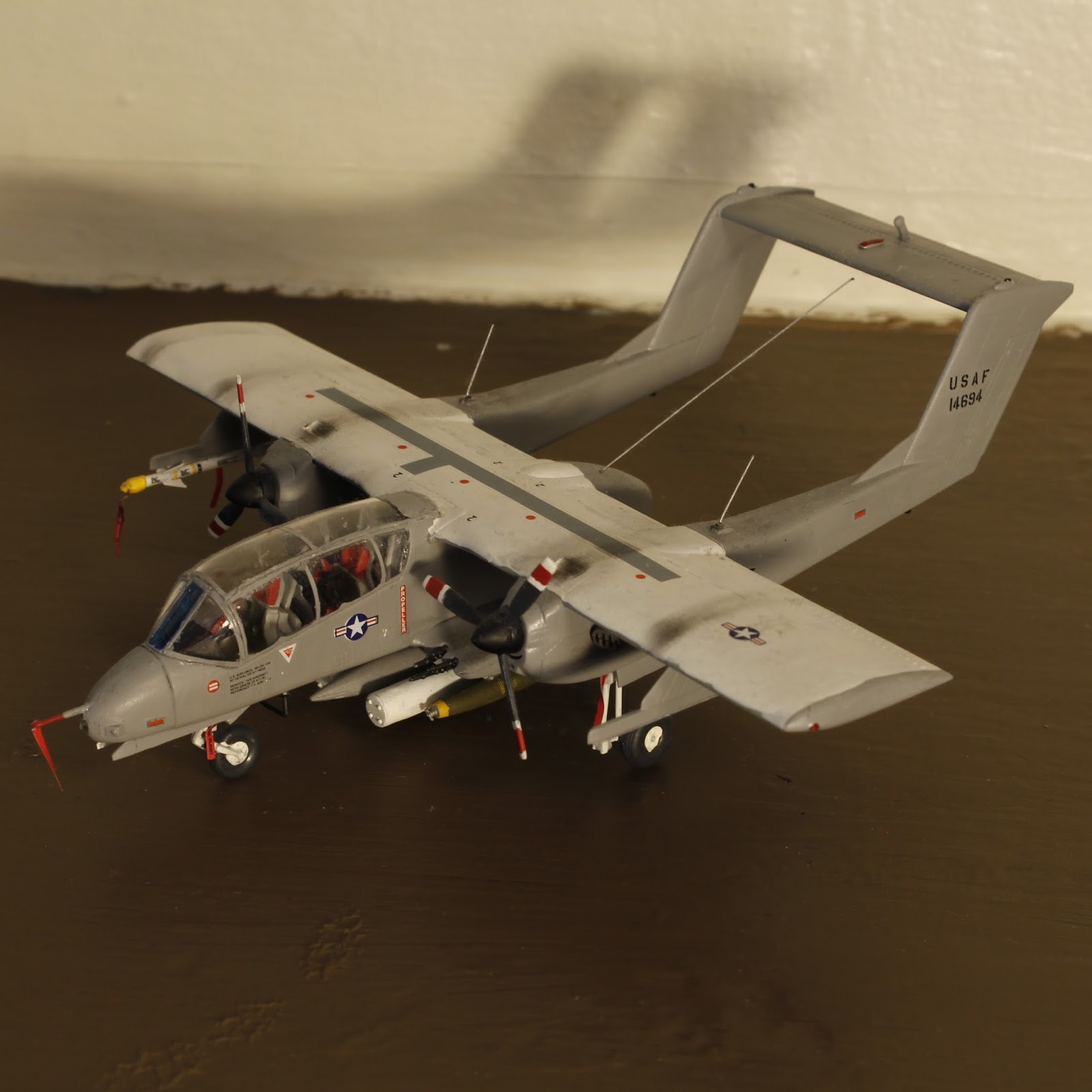 The Rolling Work Bench Modeller: Completed Plastic Models: Academy 1/72 ...