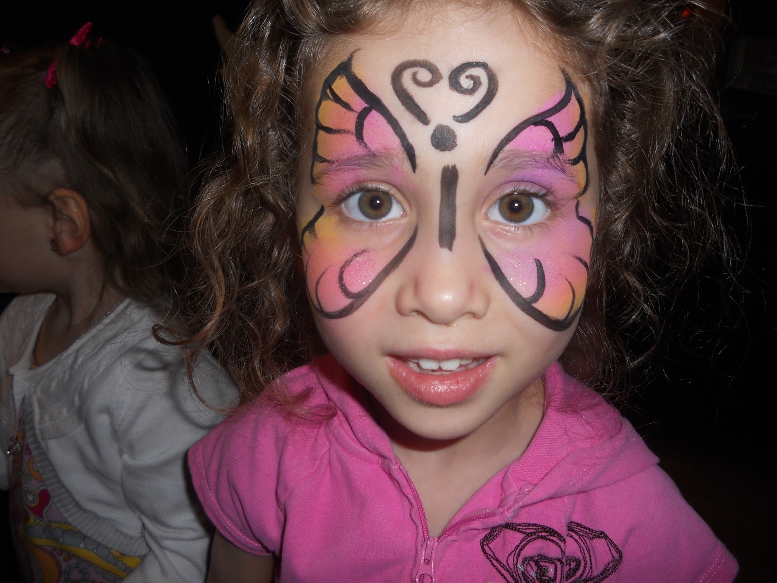 | Fairy Tale Face Painting1600 x 1200