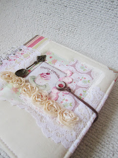 Кому самую большую ложку?=)