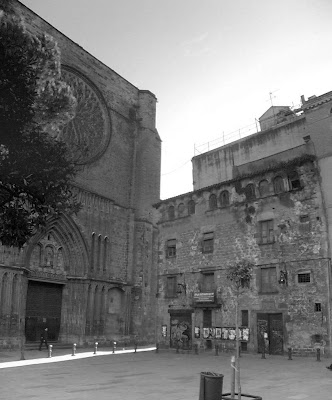 Plaça del Pi in Barcelona Gothic Quarter