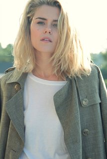 Rachael Taylor Rachael Taylor