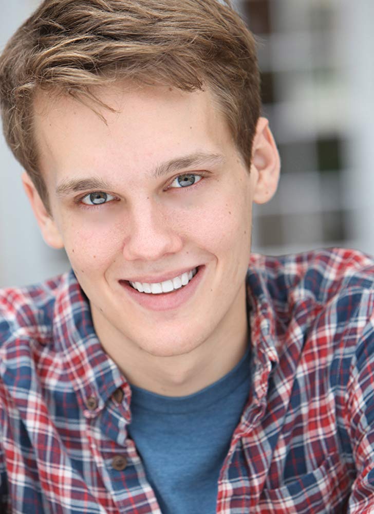 Hunter Doohan movies list and roles