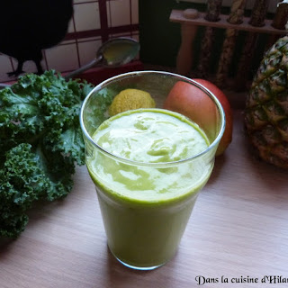 https://danslacuisinedhilary.blogspot.com/2015/08/green-smoothie-tropical-kale.html