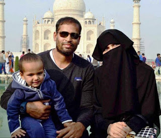 Yusuf Pathan, Biography, Profile, Age, Biodata, Family , Wife, Son, Daughter, Father, Mother, Children, Marriage Photos.