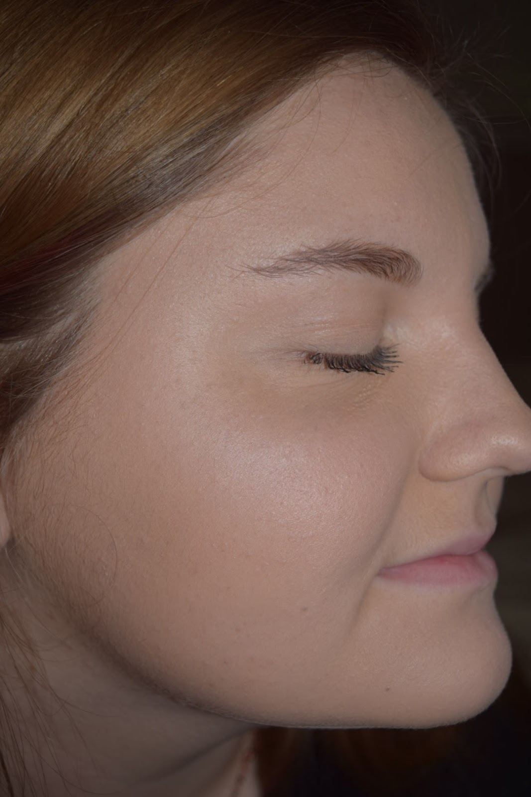 Meaux Beauty Liquid Foundation vs. Powder Foundation