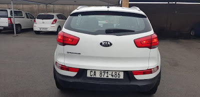 GumTree OLX Used cars for sale in Cape Town Cars & Bakkies in Cape Town - 2014 Kia Sportage 2.0 Automatic in white Km 066458
