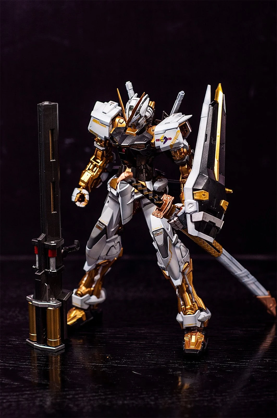 Custom Build MG 1/100 Gundam Astray Team