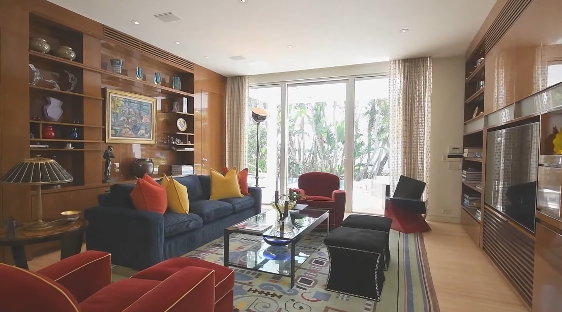 35 Interior Design Photos vs. 936 N Lake Way, Palm Beach, FL Luxury Home Tour