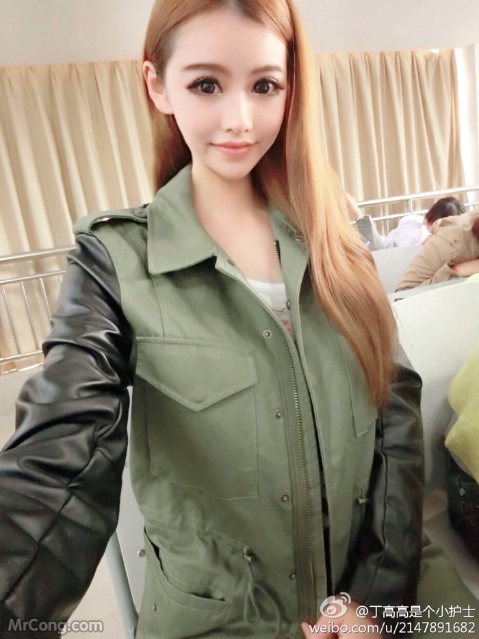 Cute selfie of ibo 高高 是 个小 护士 on Weibo (235 photos) photo 9-18