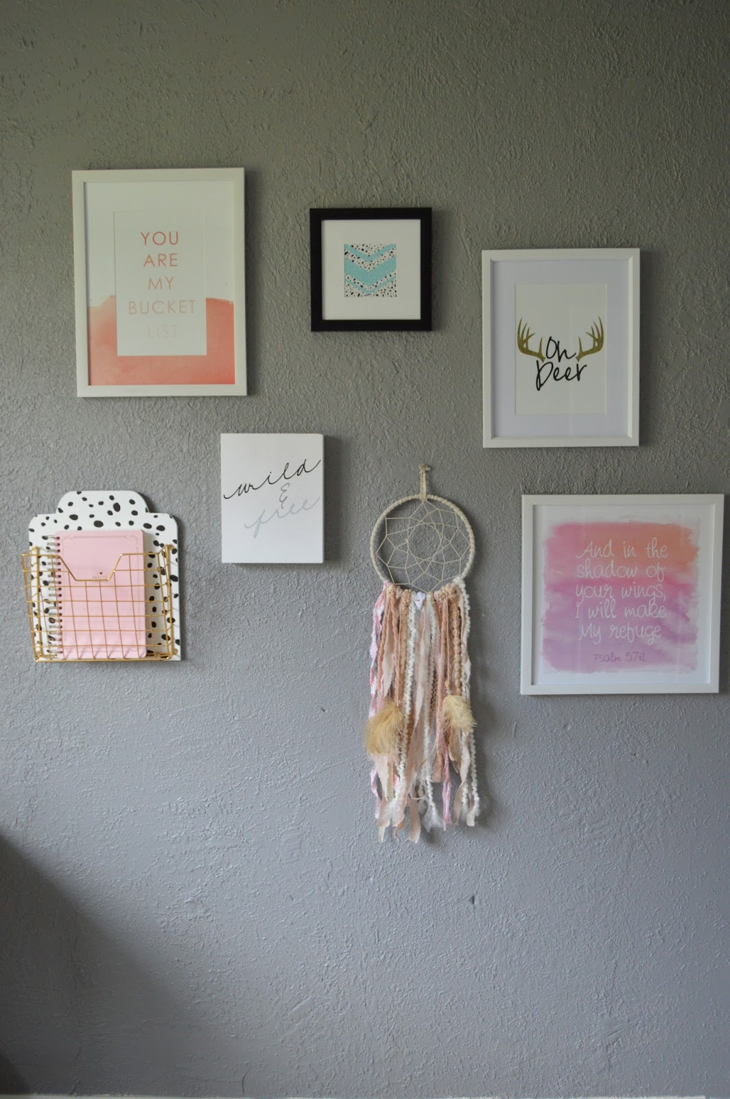 Love.Haight How to Create a Perfectly Imperfect Gallery Wall
