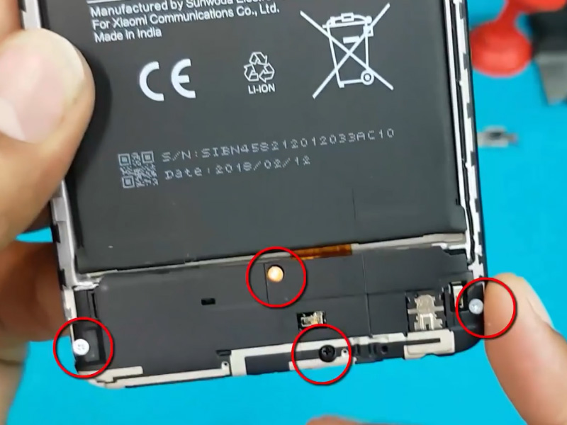 Редми очистка динамика. Динамик Xiaomi Redmi 4. Динамик Xiaomi Redmi 5 полярность. Динамик Xiaomi полярность.