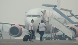 Asap Ganggu Penerbangan Bandara Kualanamu