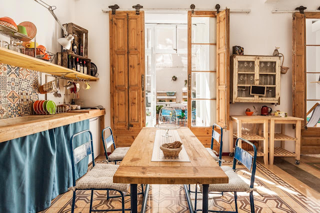 Azul, An amazing B&B in Eixample, Barcelona