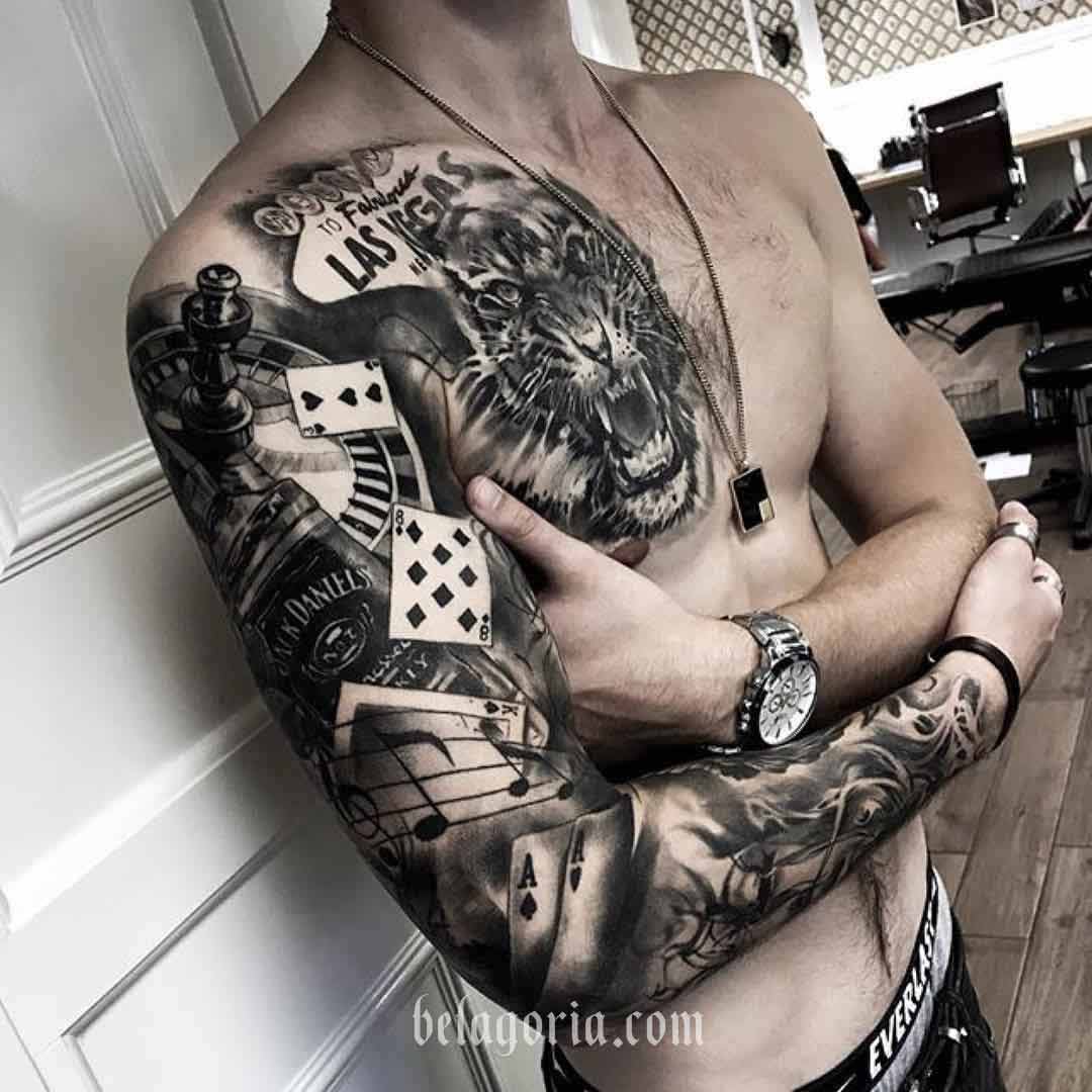 una foto de tatuaje artistico, uno de los mejores tatuajes del mundo