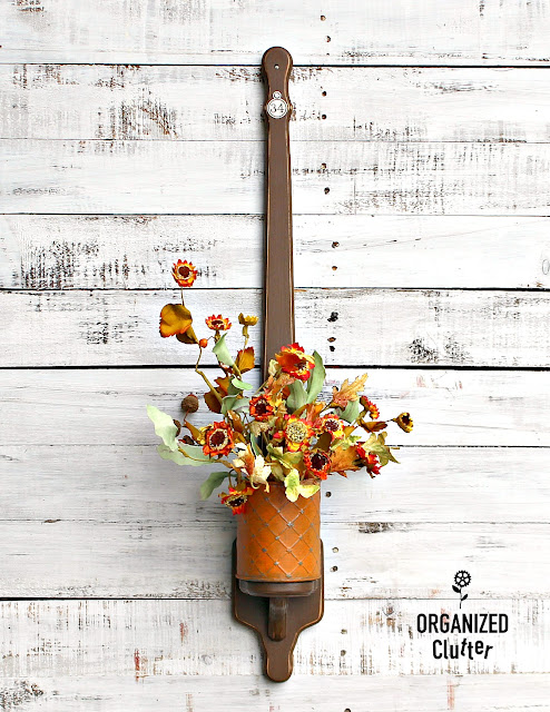 Inexpensive Fall/Autumn/Halloween Decorating & Project Ideas with Junk