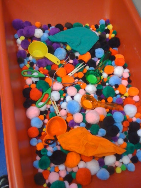 Lesson Plans and Lollipops: Sensory Table Ideas