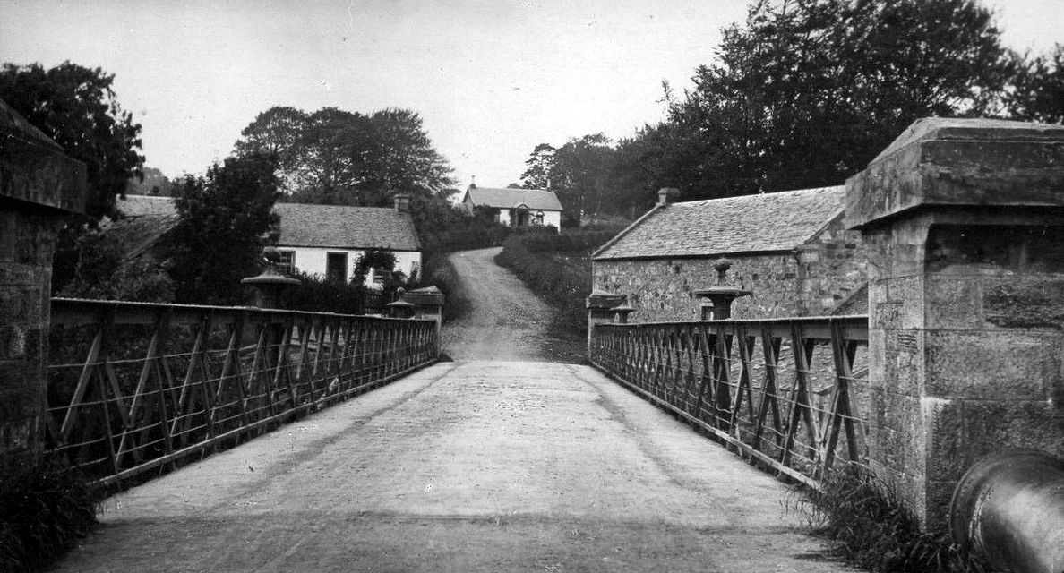 Tour Scotland Old Photograph Glassford Bridge Scotland