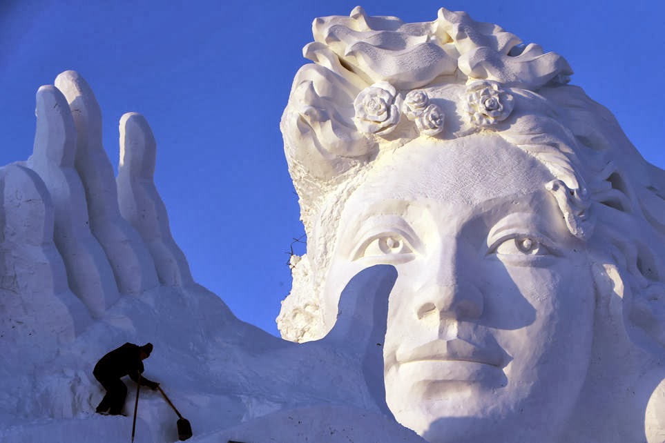 Harbin China ice sculptures 2013 randommusings.filminspector.com