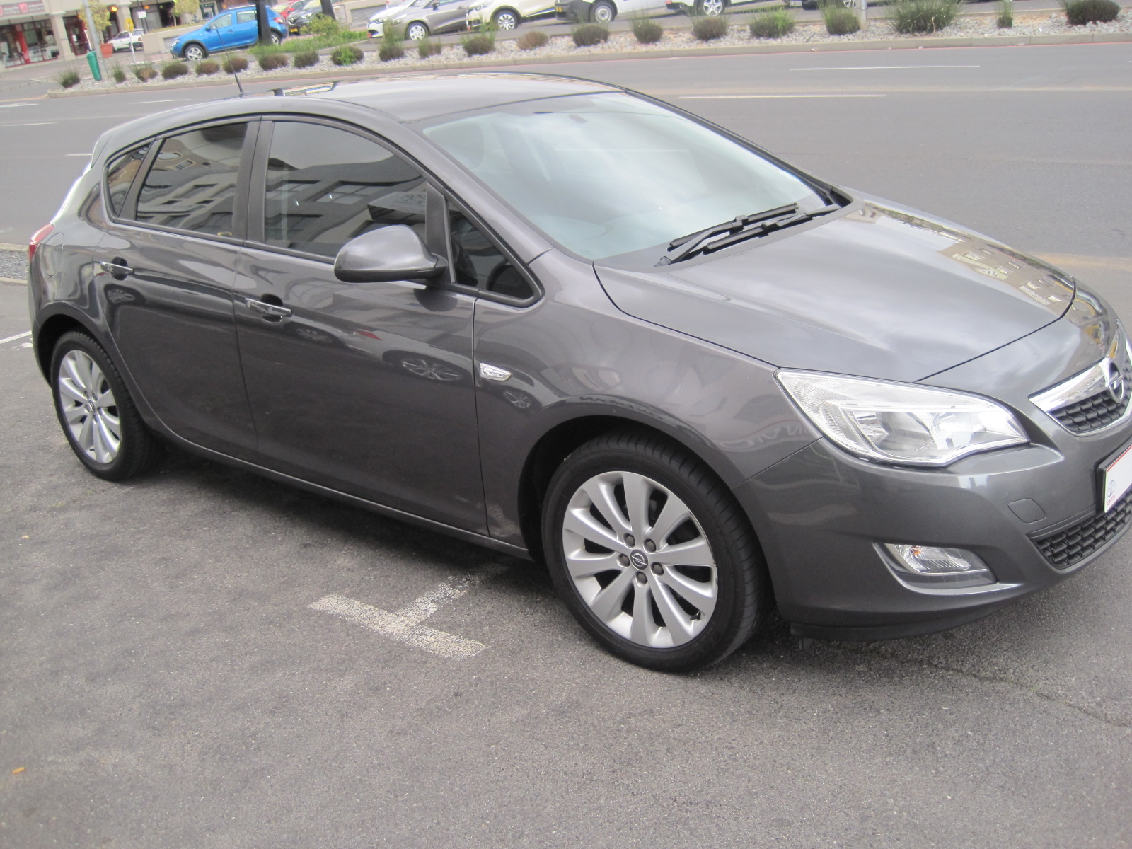 GumTree OLX cars and bakkies for sale in Cape Town. olx Used Vehicles