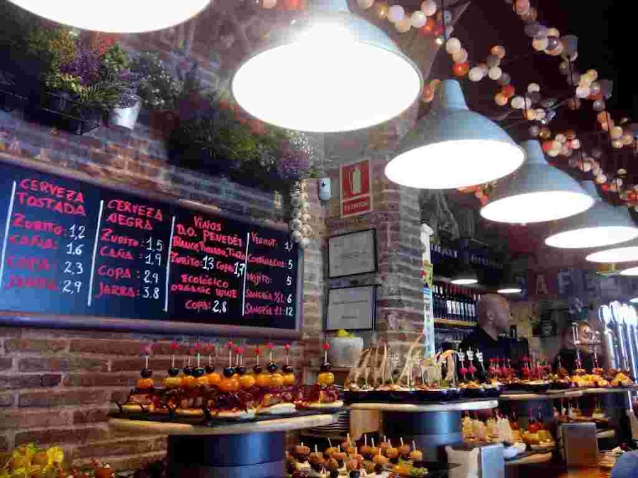 Pinchos en Blai 9 Barcelona