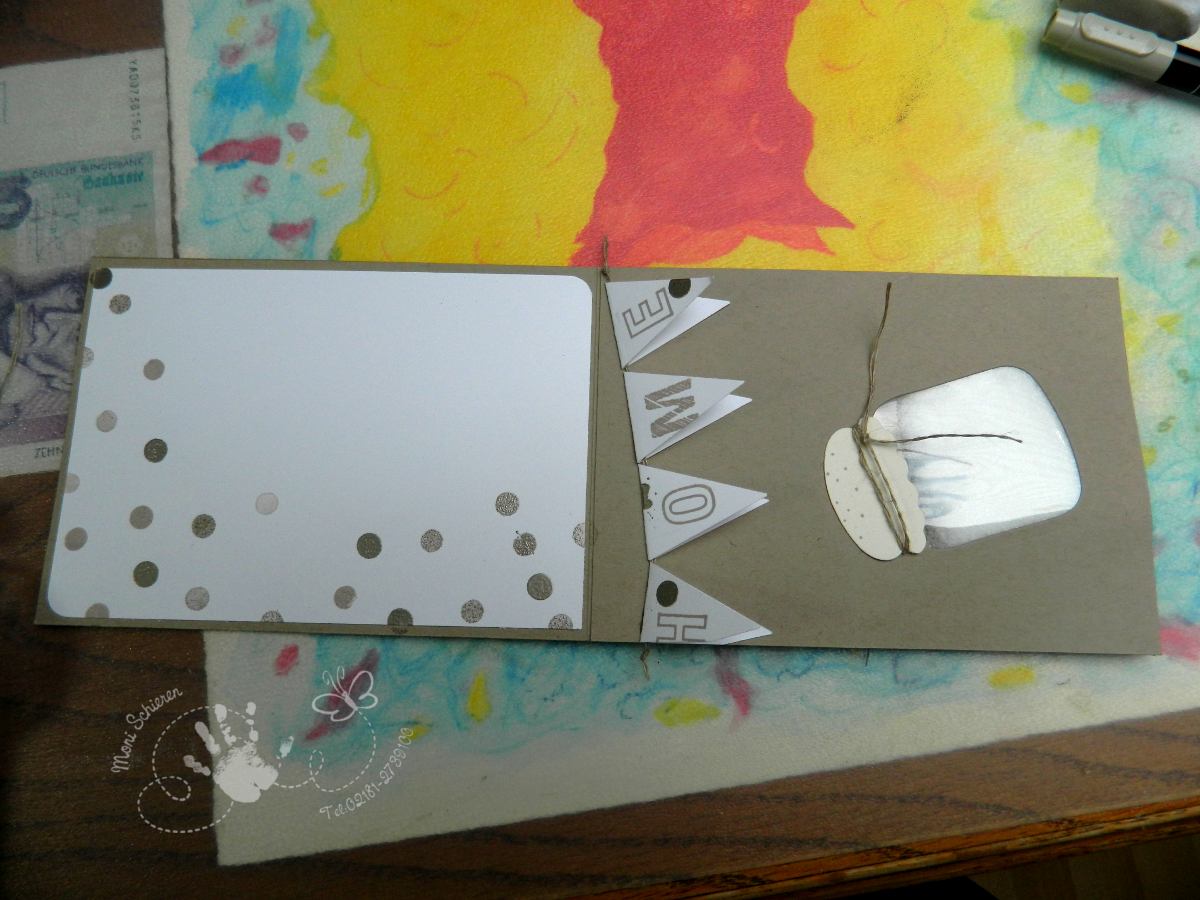 Tischgedeckt * * *: September 2013