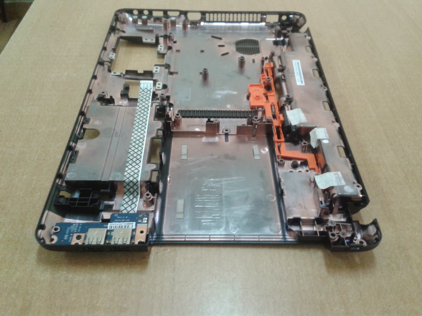 Laptop Display Pannel Full Case Replacement Calicut Malappuram Kannur