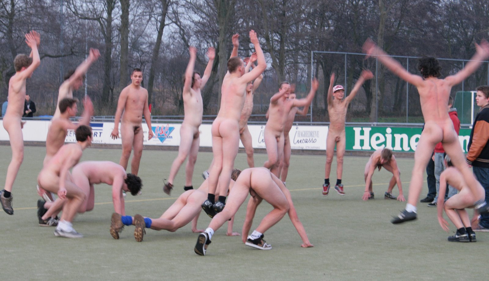 Nude Sports Team 106