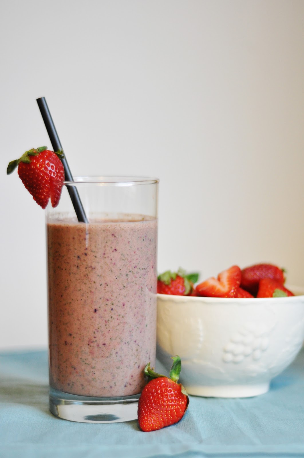 The Noble Wife Green Challenge Triple Berry Spinach Smoothie