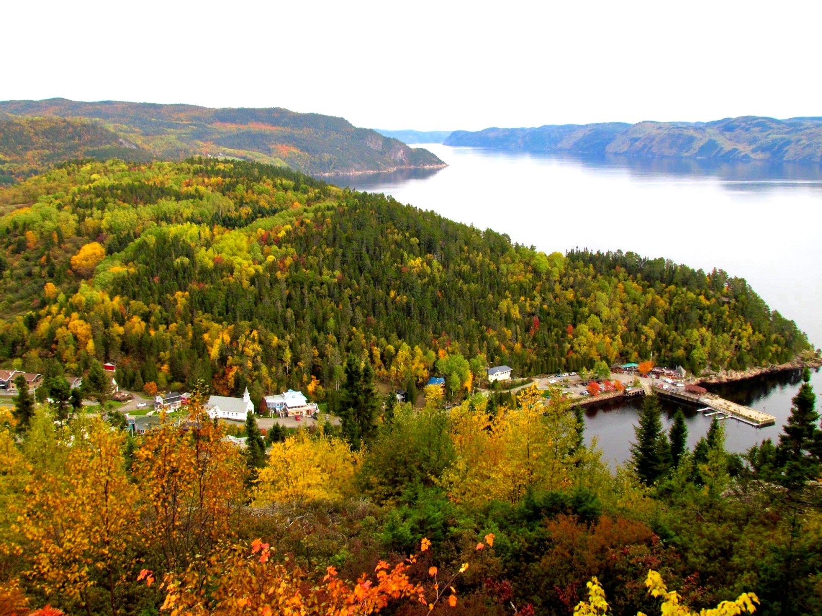 Jack aime/Jack n'aime pas SainteRoseduNord assailli par l'automne