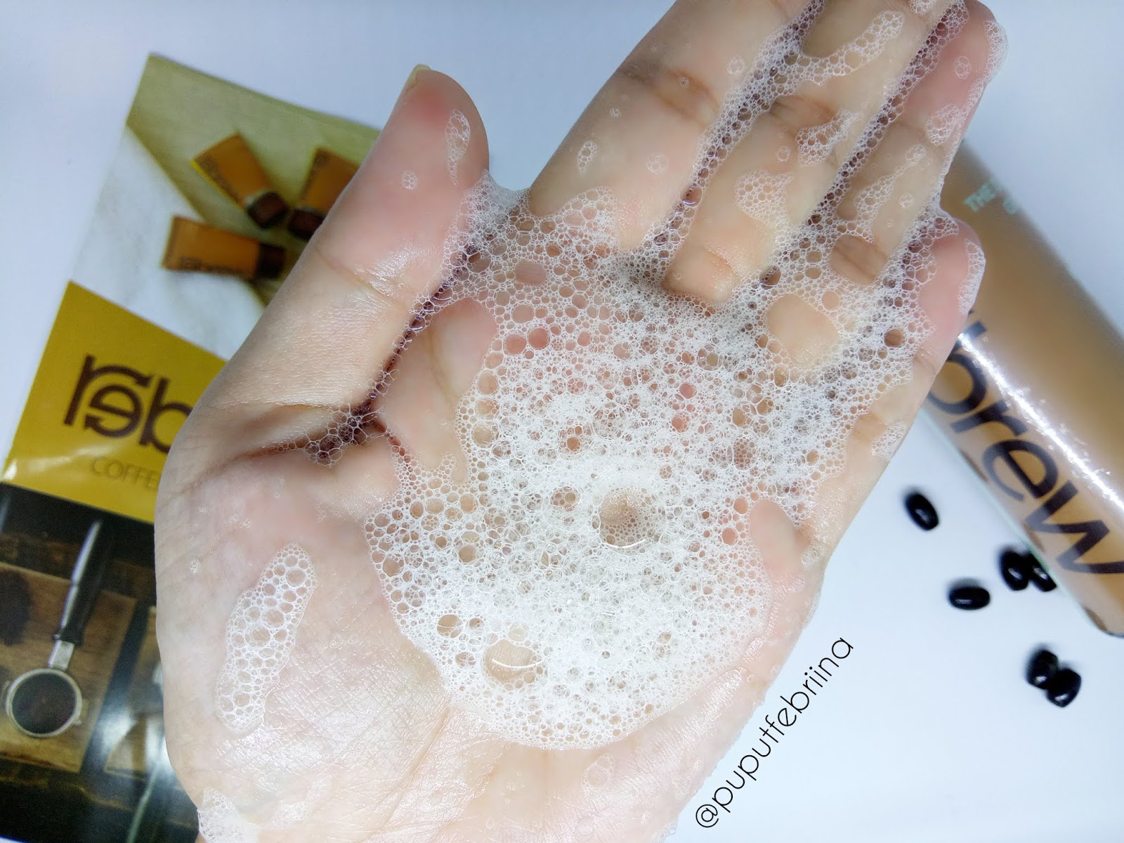 REVIEW Rebrew The Daily Grind Hair & Body Wash