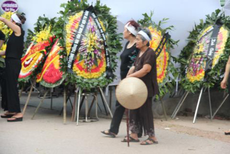 Le tang Dai ta Tran Quang Khai:Co noi dau nao lon hon noi dau mat con, nguoi con anh hung - Anh 9