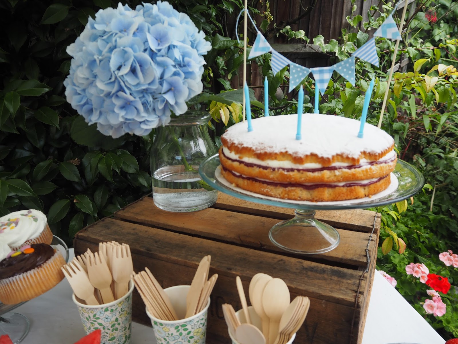 Throwing a summer garden party for Ben's Birthday Roses and Rolltops