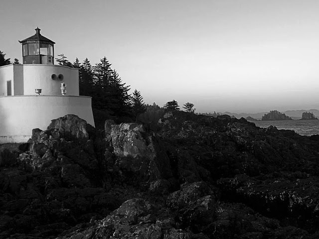 Lighthouse Black and White Wallpaper hd