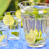 7 Benefícios do consumo de água com limão
