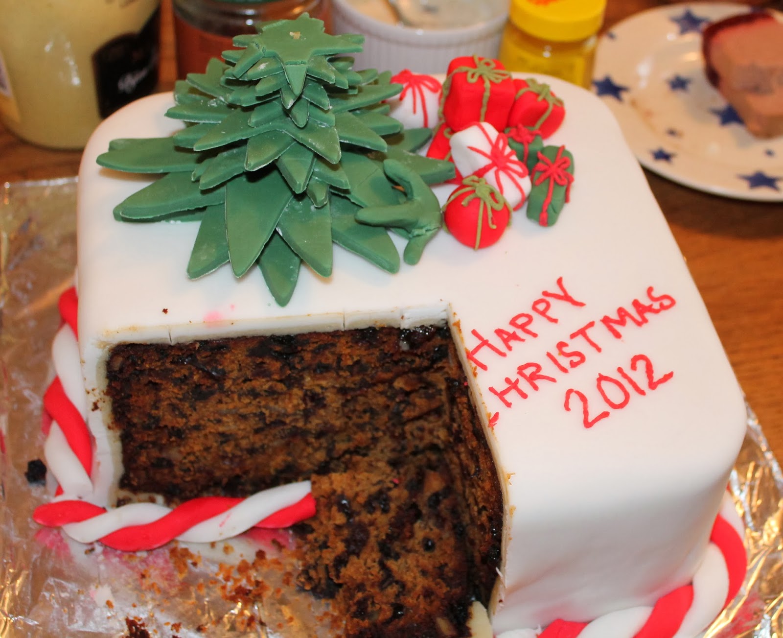 A Little Bit Greedy Feeling Festive (already!) Sticky Christmas Cake