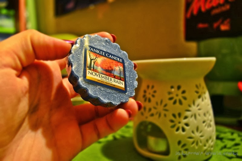 lakierowe wywiadówki Yankee Candle November Rain