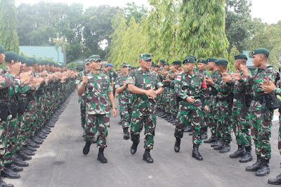 DANDIM SRAGEN SAMBUT KUNJUNGAN ASOPS PANGLIMA TNI DI RAIDER 408/SBH
