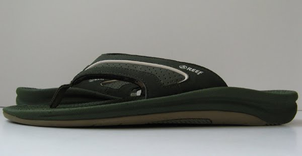 REEF SANDALS MENS SIZE 13 KEEN SANDALS 13