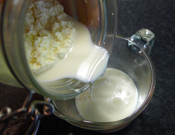 Hoeveel room in een liter rauwe melk